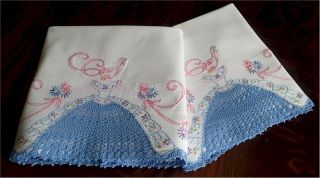 Lovely Vintage Pillow Cases Hand Embroidered Southern Belle Hand Crocheted Lace 3