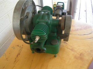 Antique Maytag 72 - D Twin Engine Motor Hit & Miss Ready to Run 3