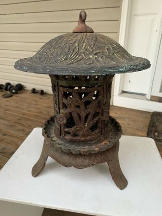 Vintage Garden Lantern Japanese Asian Pagoda Cast Iron Candle Metal Art (r699)