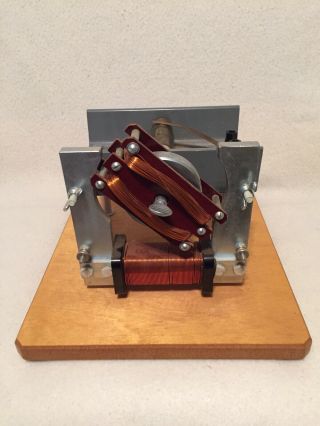 Vintage Miller Cowan dynamo generator - science/lab/demonstration/electrical 2