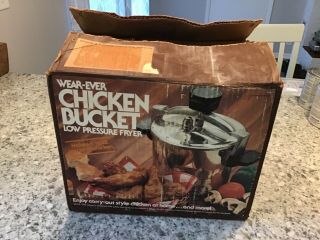 Vintage Wear - Ever Chicken Bucket 6 - Quart Low Pressure Fryer Cooker Box