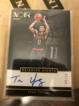2018 - 19 Noir Reigning Nights Trae Young Rc Auto /10 Nm - Mt Hawks
