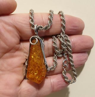 Vintage 925 Solid Sterling Silver Chunky Baltic Amber Pendant Necklace