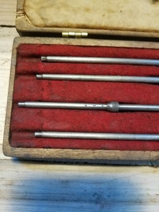 Vintage Starrett 8 Piece Micrometer Gauge Set W/Wooden Box 2