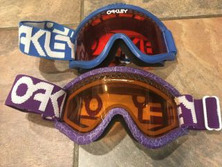 2 Vintage Oakley Ski Snowboard Bmx Motocross Goggles