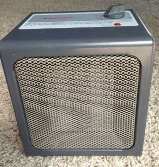 Vintage Toastmaster Comfort Ceramic Space Fan/heater 1500 - Watt (2524) Usa