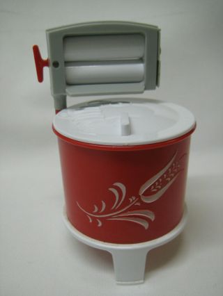 Vintage Salt & Pepper Shaker Wringer Washing Machine With Sugar Bowl Made In Usa