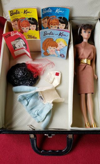 Vintage 1962 Barbie Doll Ponytail Carry Case W/brunette Ponytail Barbie & Clothe