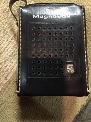 Vintage Magnavox Portable Pocket Radio 1r - 1204 Am/fm Case Solid State