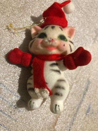 Vintage Flocked Fuzzy Fur White Cat Christmas Ornament 4” Of Cuteness Meow