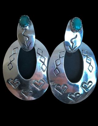 Earrings Vintage Navajo Sterling Silver.  925 Oval Dangle Green Turquoise 11g