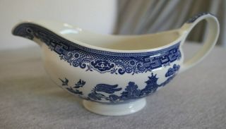 Vintage Churchill Made In England Blue Willow Gravy Boat 8 "