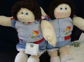 Vintage Soft Sculpture Twin Edition Cabbage Patch Dolls - 22 " - 1986 - Cert.  & Adopt.