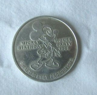 Vintage 1968 Walt Disney Productions Mickey Mouse Christmas At Holmes Coin Token