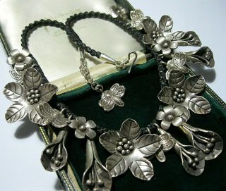 Vintage Jewellery Art Nouveau Revival Calla Lily Bee Choker Necklace
