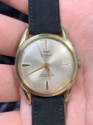 Vintage Waltham 41 Jewel Self - Winding Swiss Wristwatch