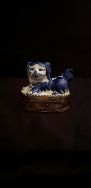 Vintage Dog - Shaped Silver Plated Blue And White Porcelain Trinket Box 4 " Hx4.  75 " W