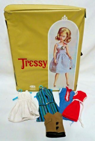 Vintage 1960s American Character 11 1/2 " Tressy Doll Case & Outfits