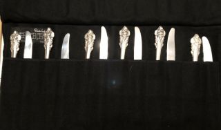 Wallace Grand Baroque Set Of 12 Dinner Knives With Anti - Tarnish Sleeve 9 3/4”