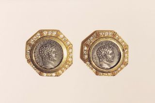 VINTAGE JEWELRY - 1970s Ancient Roman Coin Rhinestone Encrusted Gold PL Earrings 3