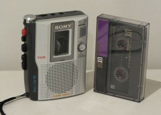 Vintage Sony Tcm - 200dv Handheld Voice Recorder Cassette Vor Clear Voice