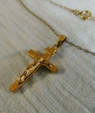 Vintage 14k Gold Filled Jesus On Cross Pendant Necklace Signed 14/20 Gf