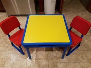 Local Vintage 90s Fisher Price Craft Table & 2 Chairs