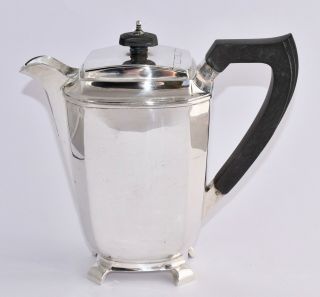711g - Smart Art Deco Sterling Silver Coffee Pot - Cooper Bros,  Sheffield 1939