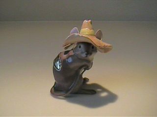 Vintage Hagen Renaker Specialty Timothy The Mouse With Straw Hat