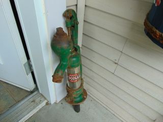 Vintage /antique Cast Iron Pump 7828