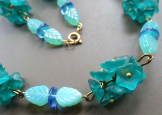 vintage teal blue green Czech glass leaf flower bead brass wire necklace - C822 2