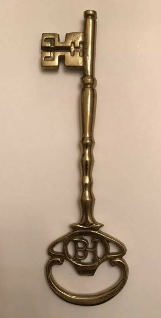 Vintage Large Heavy Brass 8” Key To The City Wall Hanger
