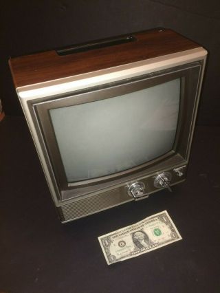 Vintage Panasonic 10 " Color Tv Television Set Model Ct - 1110d Colorpilot