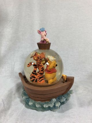 Disney Store " Ss Pooh " Boat Winnie The Pooh Musical Snow Globe Vintage