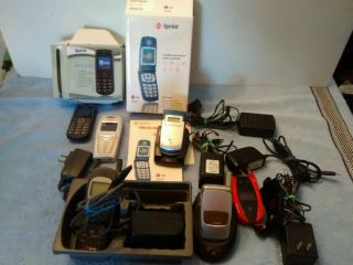 Vtg 3 Flip Phones,  Ekit Quad,  Qualcomm,  Motorola,  Nokia