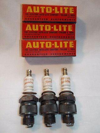 Vintage Antique AUTO - LITE AR - 8 Set Of 3 Spark Plug 14mm Hex 13/16 