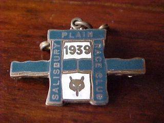 Vintage 1939 Salisbury Plain Race Club Members Enamel Badge Pin