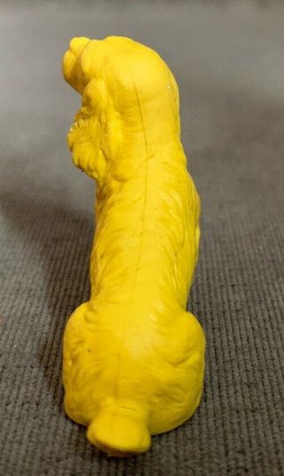 Vintage Diener Rubber Eraser Yellow Cocker Spaniel Dog Figure 1.  5 
