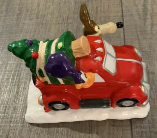 Vintage 1998 Road Runner & Wile E Truck Christmas Tree Figurine Warner Brothers 2