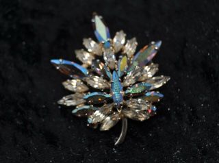 Vintage Costume Jewellery Brooch/pin Signed Sherman