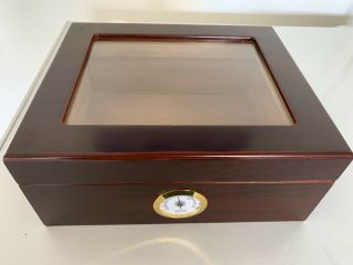 Portable Cherry Wood Humidor With Hygrometer And Humidifier
