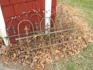 2 Antique Wrought Iron Fence Approx 3’ X 2’ Fleur De Lis - Garden/cemetery