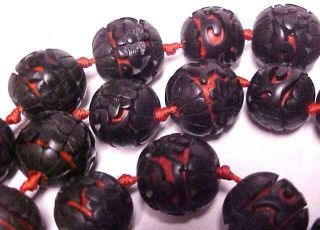 Vintage Chinese Carved Black & Red Cinnabar Beads Necklace