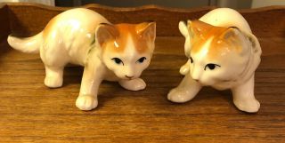 Pair 2 Vintage Ceramic Porcelain Calico Cat Kitten Small Statue Figurines