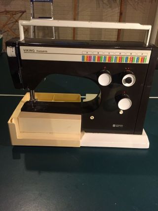 Vintage Husqvarna Viking 6440 Sewing Machine W Storage Attachment /accessories