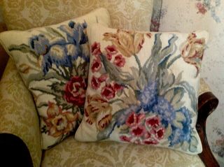 Set Of 2x Vintage Woolen Floral Needlepoint Pillows 16 X 16 "