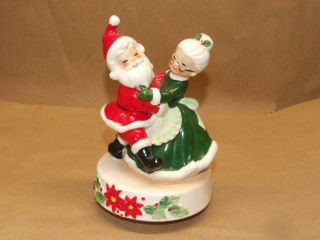 Vtg Josef Originals " Santa Claus Is Coming To Town " Dancing Ceramic Music Box
