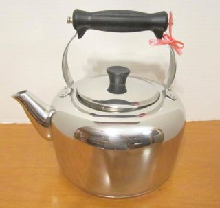 Vintage Great British Traditions Stainless Steel Tea Kettle - 2 Quart,  Great Con