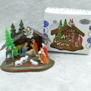 Vintage Shiny Brite Hard Plastic Mini Christmas Nativity Set Hong Kong Box 1.  5 "