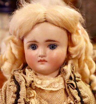 10 1/2 " Antique German Bisque Closed Mouth Mystery Doll Mkd 61 On Fashion Body